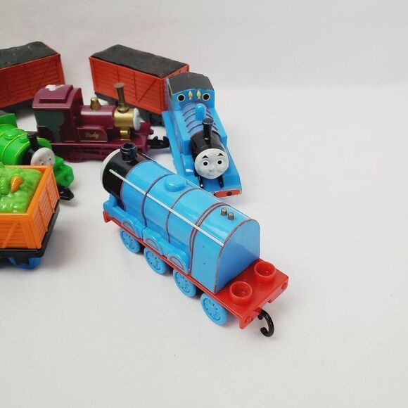 Thomas and Friends Subway, lego Engines Toy - Picture 4 of 6
